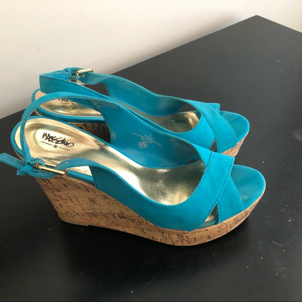 Wedges - Picture 2 of 4